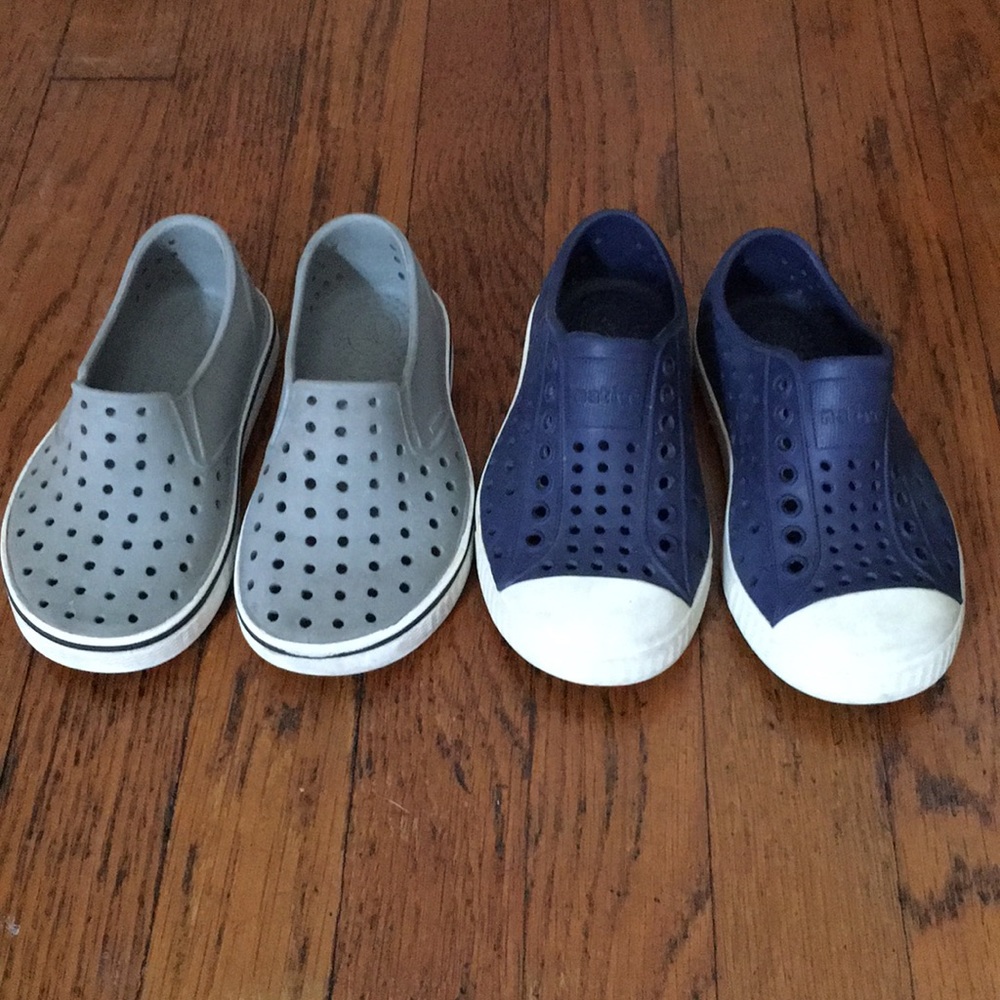 2 pairs toddler boys size 8 Natives